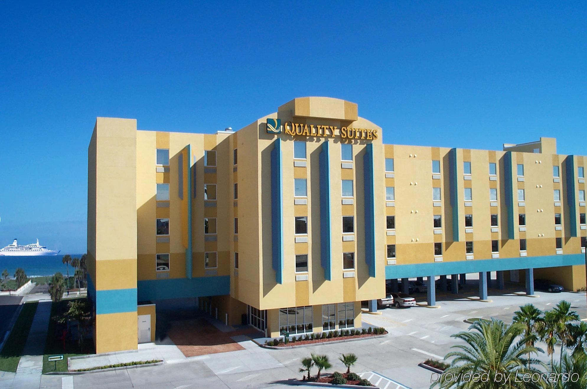 Cocoa Beach Suites Hotel Exterior foto