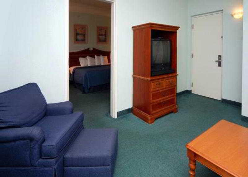 Cocoa Beach Suites Hotel Habitación foto